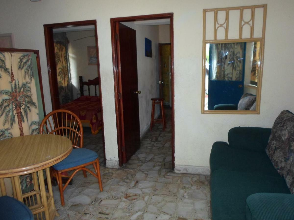 Casa De Huespedes Santa Fe Acapulco Hotel Eksteriør billede